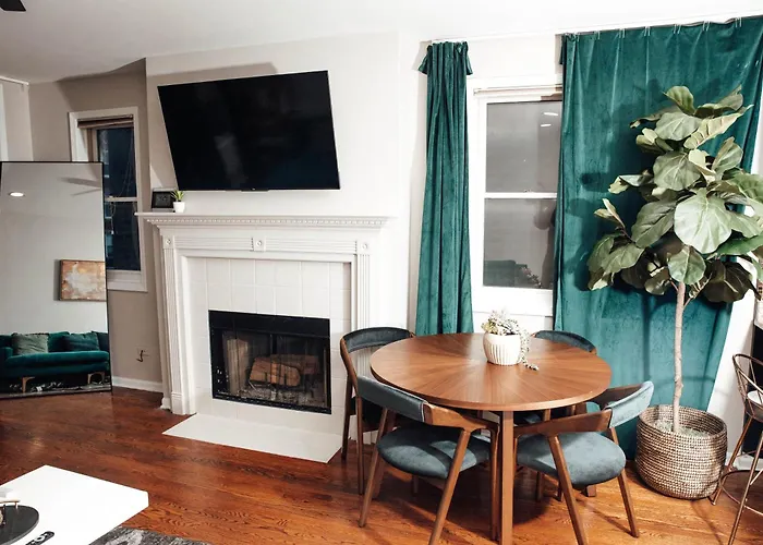 Modern & Spacious By Northwestern Hospital Bronzeville Apartamento *